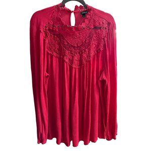 Torrid size 1(1X) pink lace appliqué feminine Boho keyhole back long sleeve top